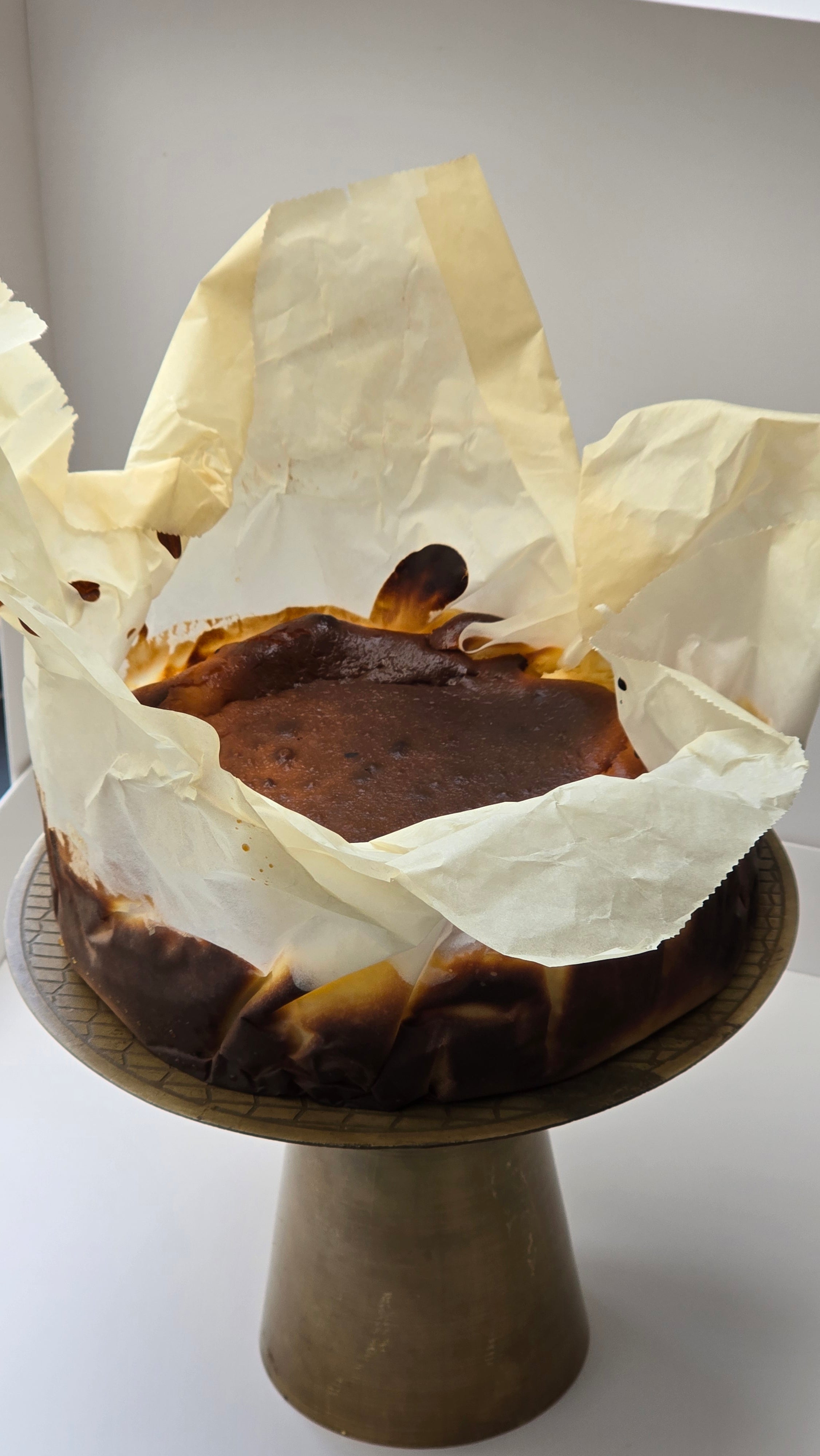 Classic Basque Burned Cheesecake - Medium